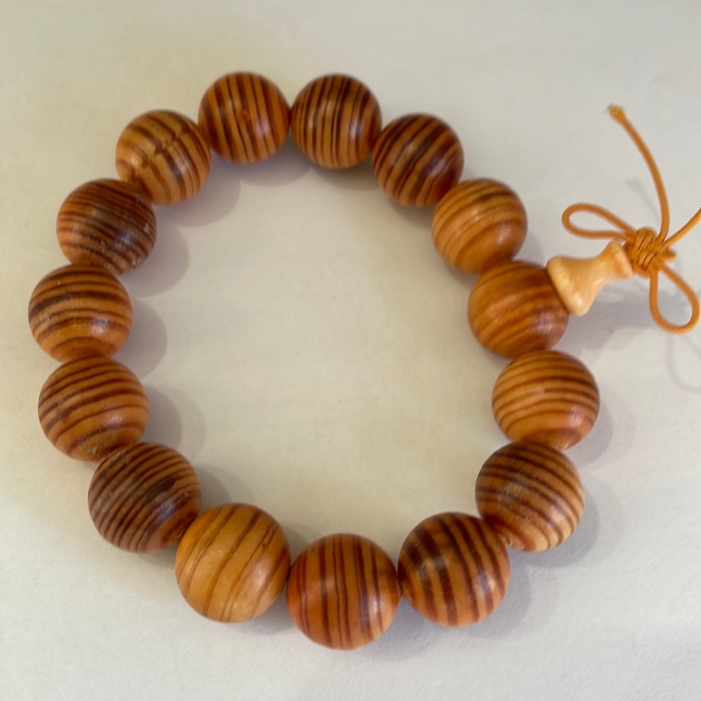 NWOT - BoHo Wood Aromatherapy Bracelet